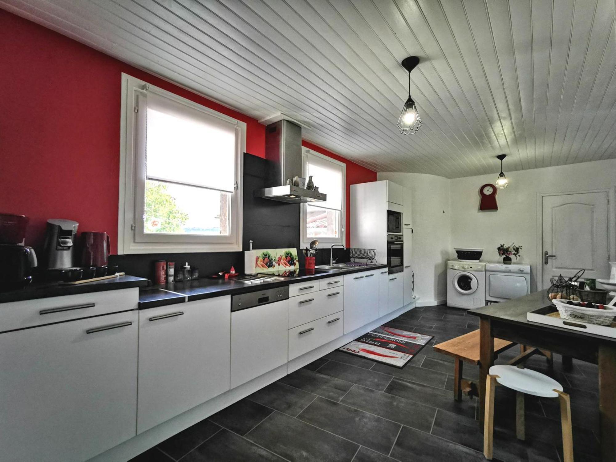 Grande Maison Au Coeur D'Un Village Historique Avec Terrasse Et Wifi Inclus - Fr-1-582-308 Saint-Vidal Екстериор снимка